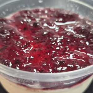 Биволско кисело мляко със сладко 200гр.